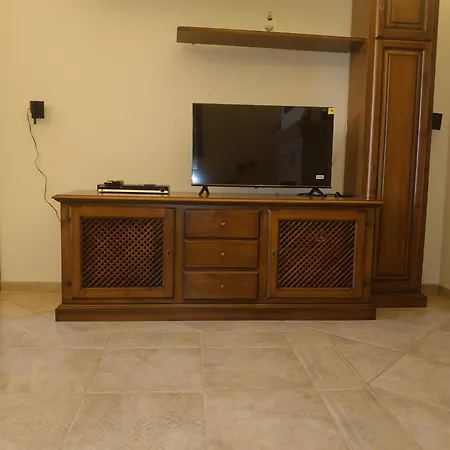 Апартаменты Raffy House *
