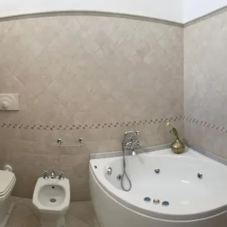 Апартаменты Raffy House