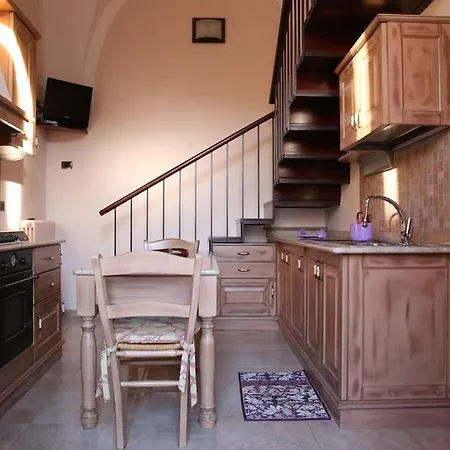 Raffy House *